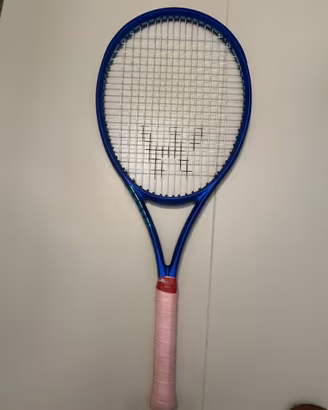 nuova Racchetta da tennis Wilson ultra 100 UL.