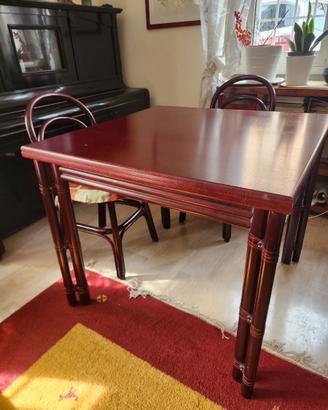 Tavolo da pranzo legno massello con 6 sedie tonet