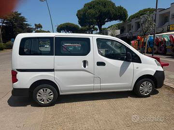Furgone NISSAN NV200