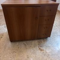 tavolo pieghevole da cucito con cassetti 