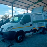 Iveco daily compattatore trasporto rifiuti