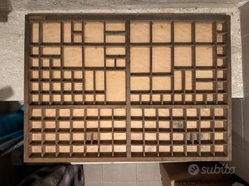 Cassetto tipografico con caratteri mobili in piomb