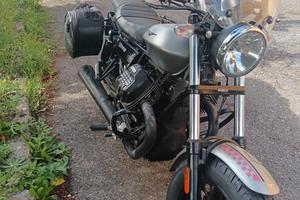 Moto Guzzi V9 Bobber