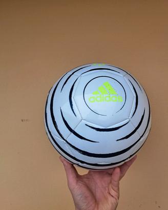 Pallone da calcio adidas
