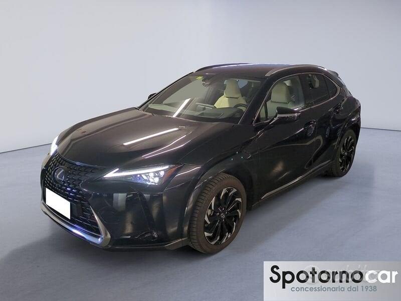LEXUS UX