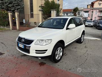 Volkswagen Touareg 2.5 tdi 4x4