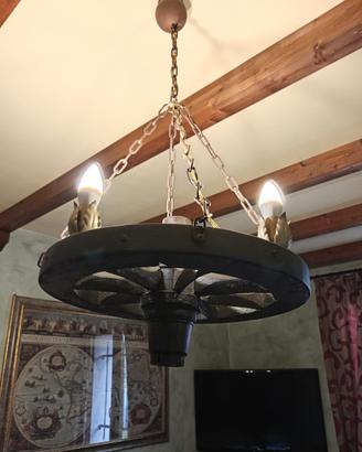 Lampadario rustico