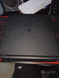 PS4 CON GIOCHI È CONTROLLER
