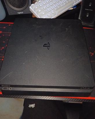 PS4 CON GIOCHI È CONTROLLER