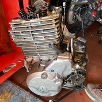 Motore Honda dominator