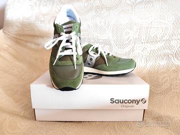 SAUCONY