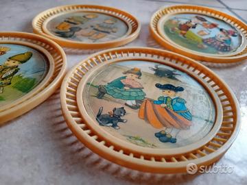 5 VECCHI SOTTOBICCHIERI VINTAGE CON BIMBI