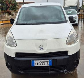 Peugeot partner 3 posti