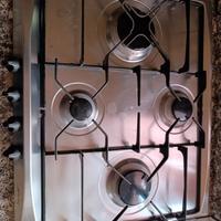 Piano cottura 4 fuochi 