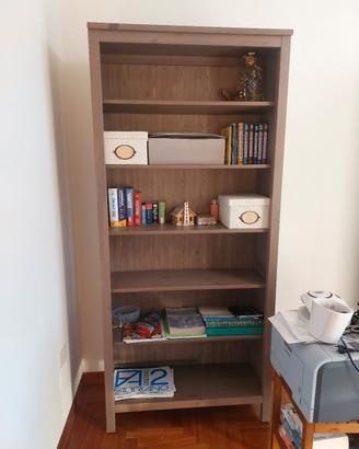 librerie e scrivania Ikea come nuove