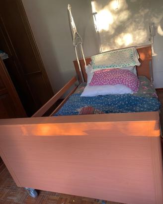 Letto sanitario elettrico wimed