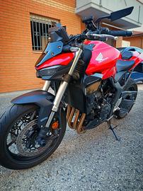 Honda Hornet 1000