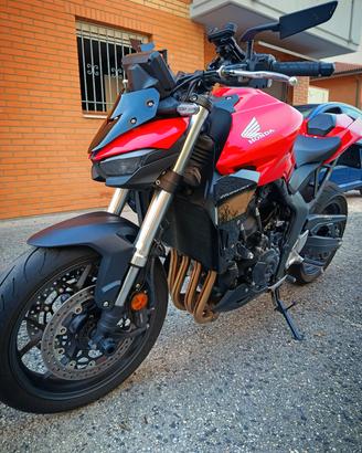 Honda Hornet 1000