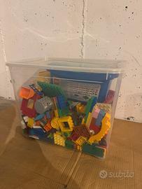 Lego Duplo sfuse + Treno e Rotaie- Mega Lotto