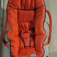 Poltroncina a dondolo regolabile per neonati 