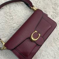 Borsa a mano Coach Tabby 26 colore bordeaux