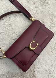 Borsa a mano Coach Tabby 26 colore bordeaux