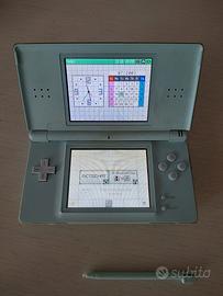 Nintendo DS lite