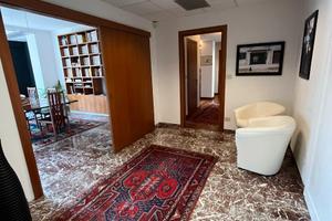 Stanza in studio condiviso