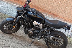 Yamaha XSR700 del 2018 con 8.000 km originali