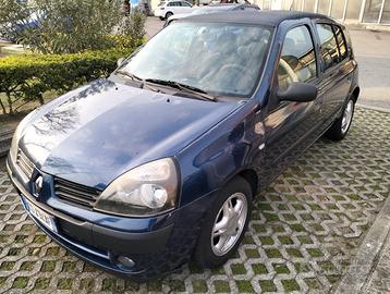 Renault Clio II 2004 5p 1.2 Ice
