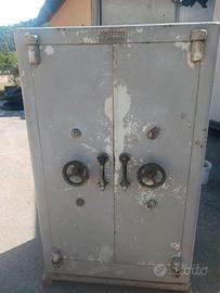 cassaforte storica  30 quintali