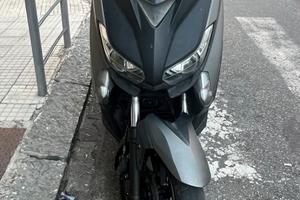 Yamaha X-Max 400 - 2016