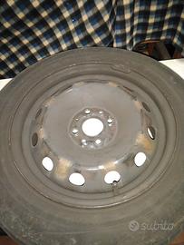 Cerchi in ferro diametro 15 FIAT con gomme