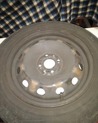 Cerchi in ferro diametro 15 FIAT con gomme