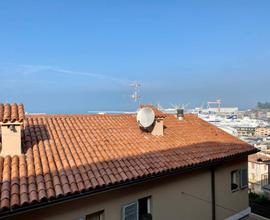 BILOCALE CENTRO VISTA MARE