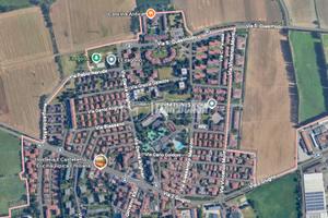 VILLETTA SU 2 PIANI - CON BOX E AMPIO GIARDINO
