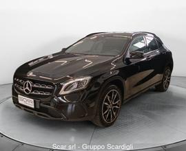 Mercedes-Benz GLA 220 d Automatic 4Matic Business