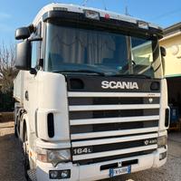Scania 164 scarrabile