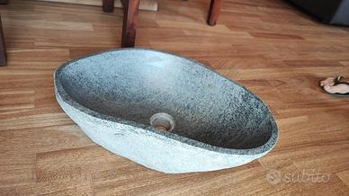 Lavabo in pietra naturale a 300 € - Nuovo