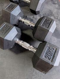 Dumbbells Hex Gommati e Rack a 3 ripiani