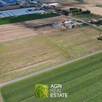 Bgo Faiti (LT) - Terreno con magazzini 200mq TR435
