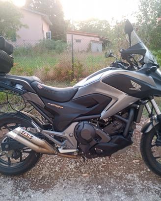 Honda nc 750 x  dct