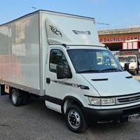 IVECO DAILY 35C12 FURGONE IN LEGA MT 4.30