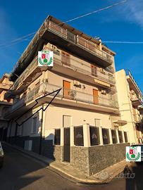 1°Piano tripla esposizione 5 vani