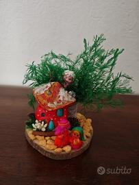 PRESEPE SU DISCO IN LEGNO CON ALBERO E CASETTA