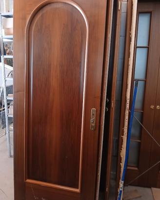 Porta in legno