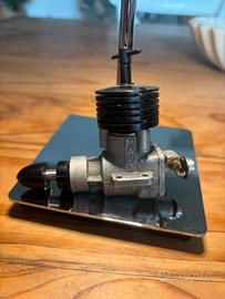 Motore d'epoca MARS 2.5cc modellismo