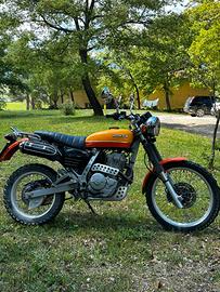 Honda dominator scrumbler