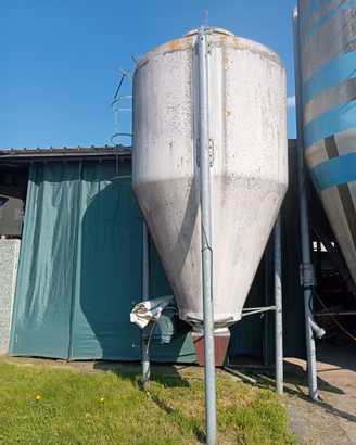 3 Silos