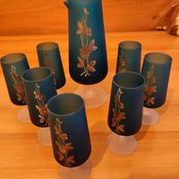 Brocca in vetro soffiato blu del 1964 e 7 bicchier